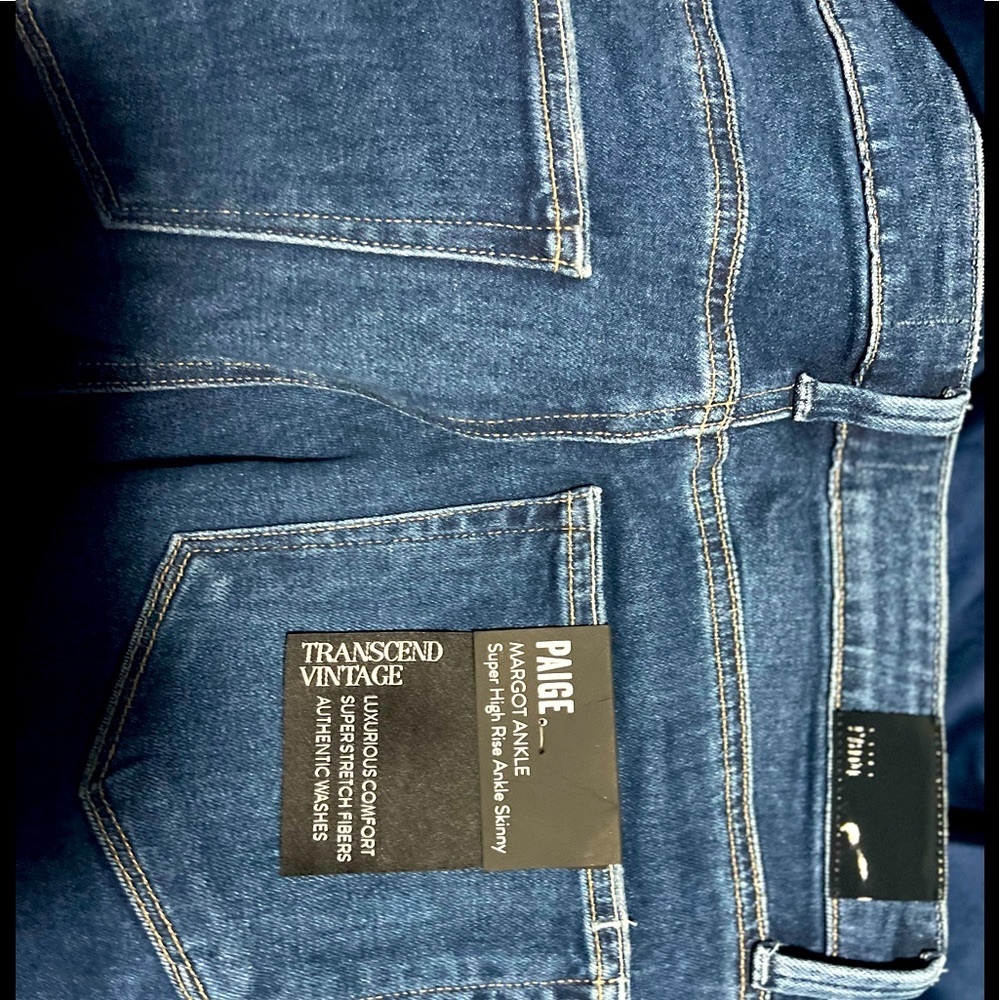 Brand New never worn w/ tags Paige Margot Ankle super high rise ankle skinny